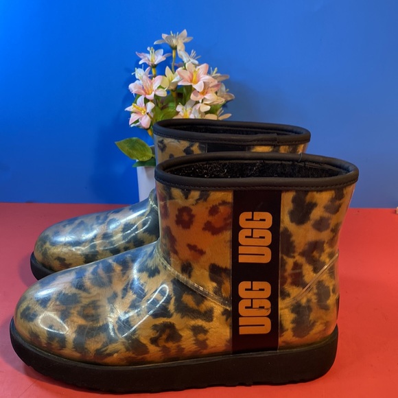 Ugg boots SZ 38 EUR - Picture 4 of 7